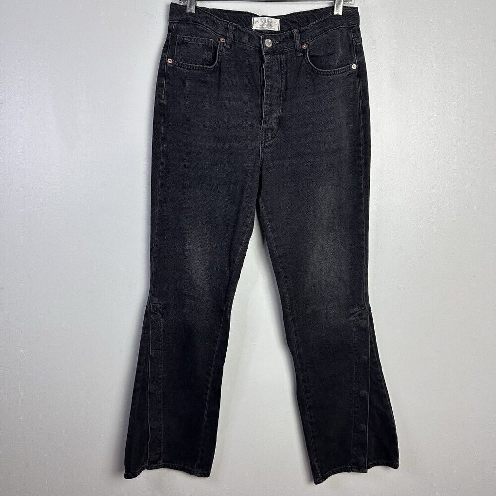 Free People We the Free Button Fly Flare Jeans Womens Size 28 (28x30)‎ Black